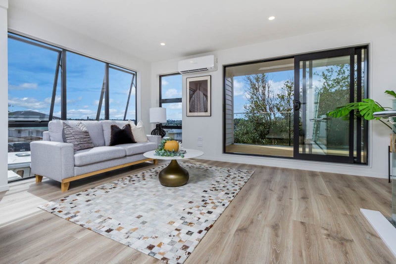 1/66 Bruce Road, Glenfield, Auckland - Carousel 2