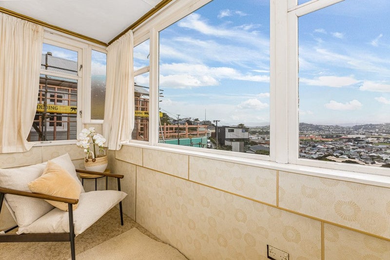 27 Buckingham Street, Melrose, Wellington - Carousel 19