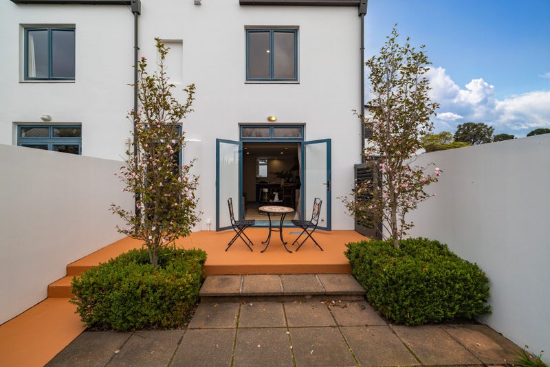 7/18 Rastrick Street, Merivale, Christchurch - Carousel 2