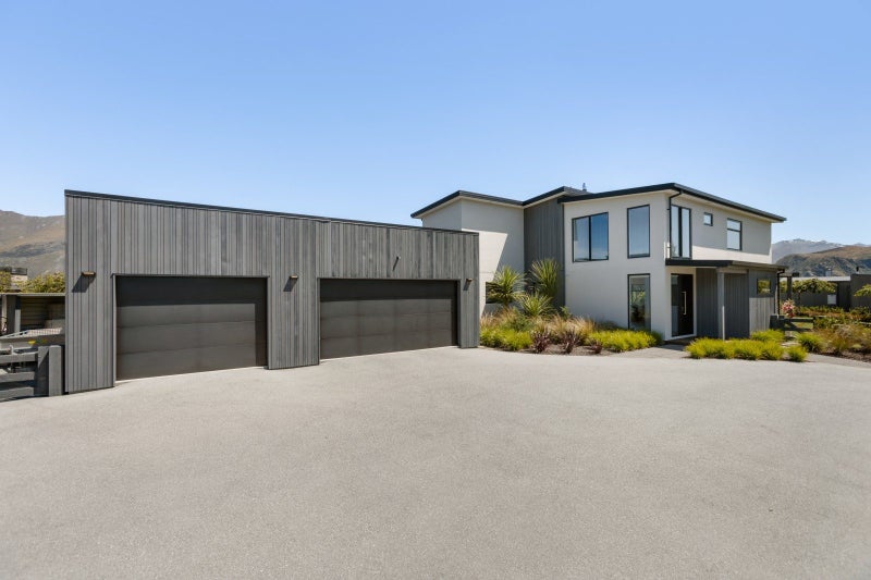 41 Infinity Drive, Wanaka - Carousel 2