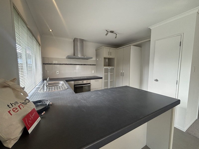 3 Vinci Court, Manurewa, Auckland - Carousel 2