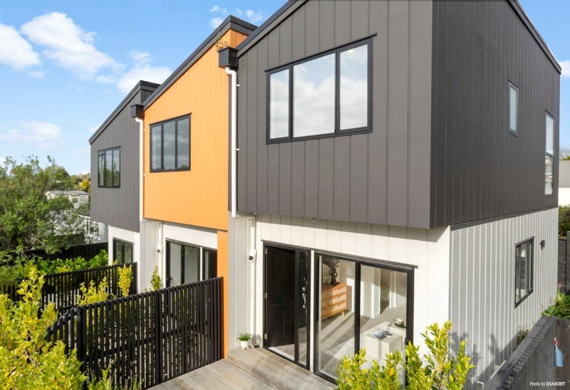 329D Rangatira Road, Beach Haven, Auckland - Carousel 2