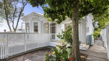 7 Northland Street, Grey Lynn, Auckland - Carousel 1