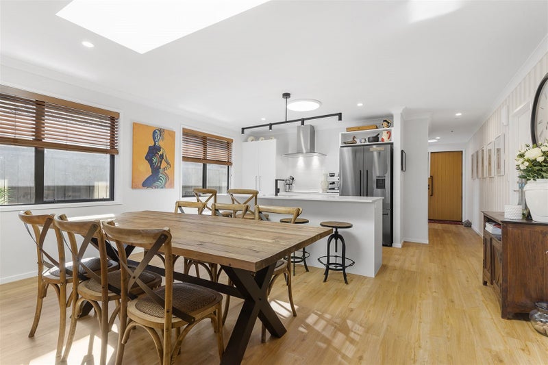 22 TE WHARO DR - Carousel 2