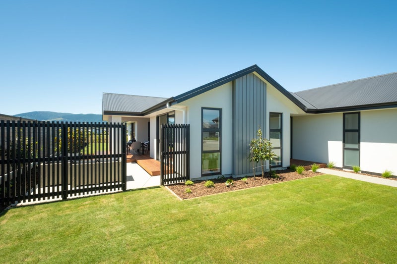 29 Carmine Crescent, Appleby, Richmond - Carousel 2