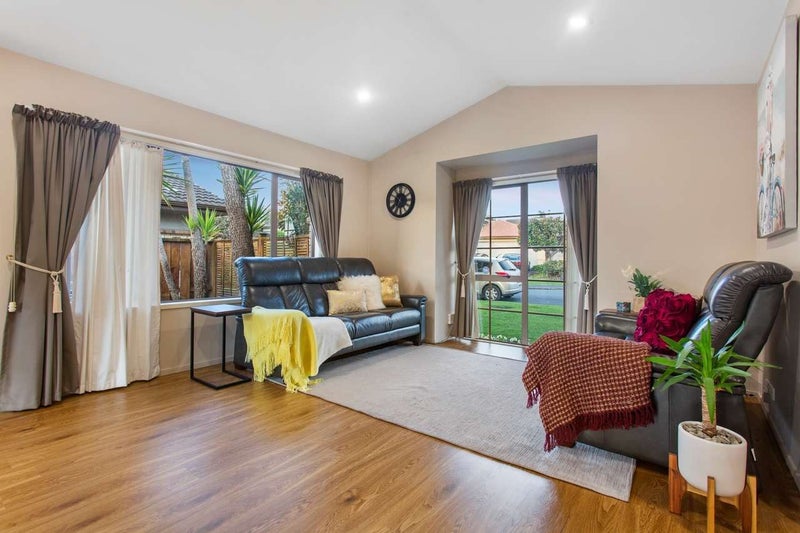3 Aviara Court, Northpark, Auckland - Carousel 2