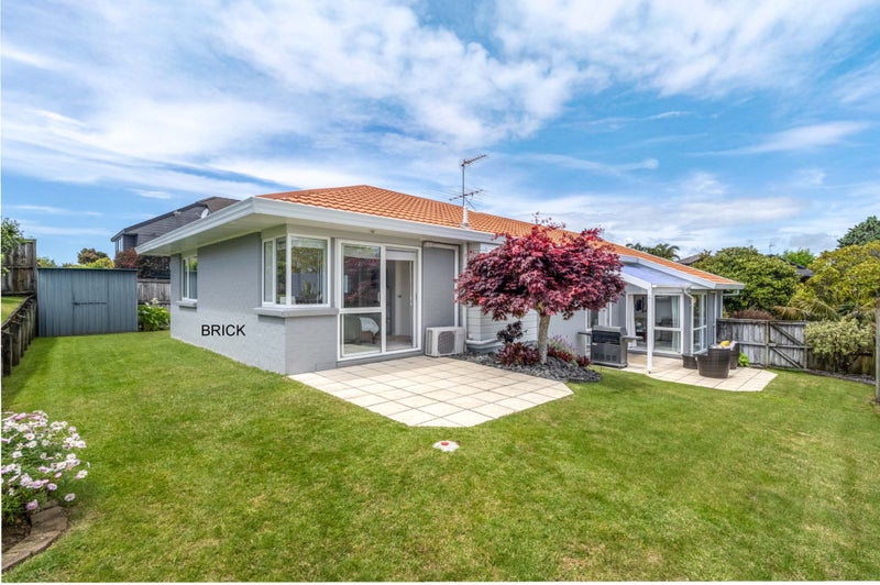 6 Bob Charles Drive, Golflands, Auckland - Carousel 1