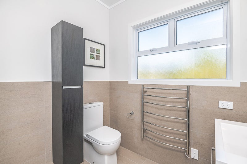 86 Oxford Terrace, Epuni, Lower Hutt - Carousel 8