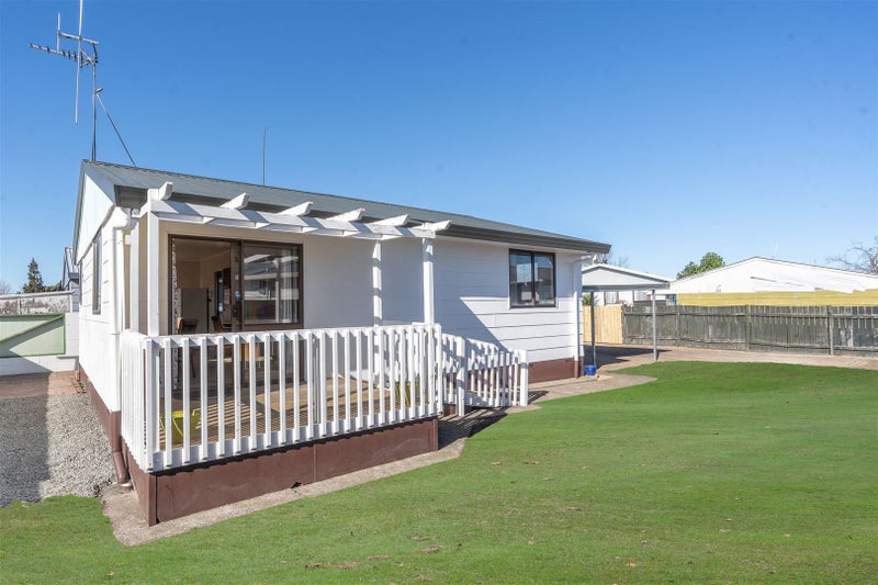 26B Sunnyside Road, Nawton, Hamilton - Carousel 2