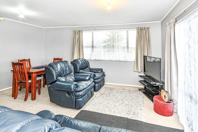 3/10 Ebenezer Way, Clendon Park, Auckland - Carousel 2