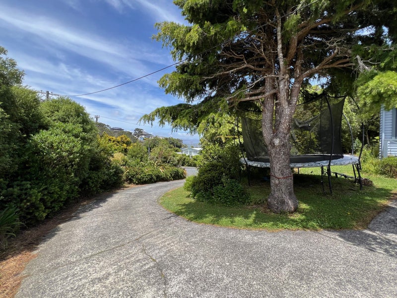 52 Poto Road, Normandale, Lower Hutt - Carousel 23