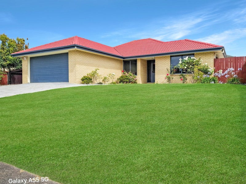 4 Shiraz Place, Henderson, Auckland - Carousel 1
