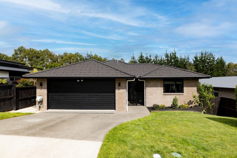 39 Alpers Ridge, Leamington, Cambridge - Carousel 2