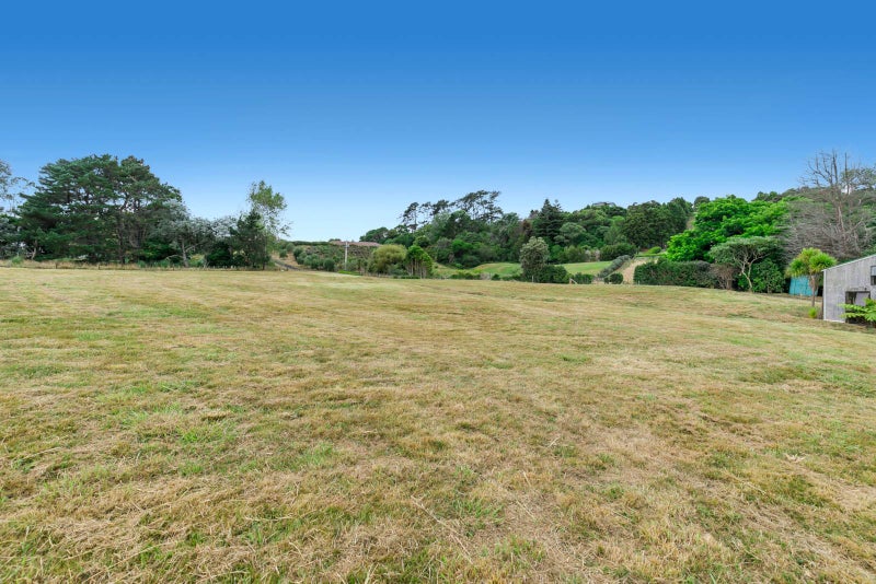 166 Point View Drive, East Tamaki Heights, Auckland - Carousel 2