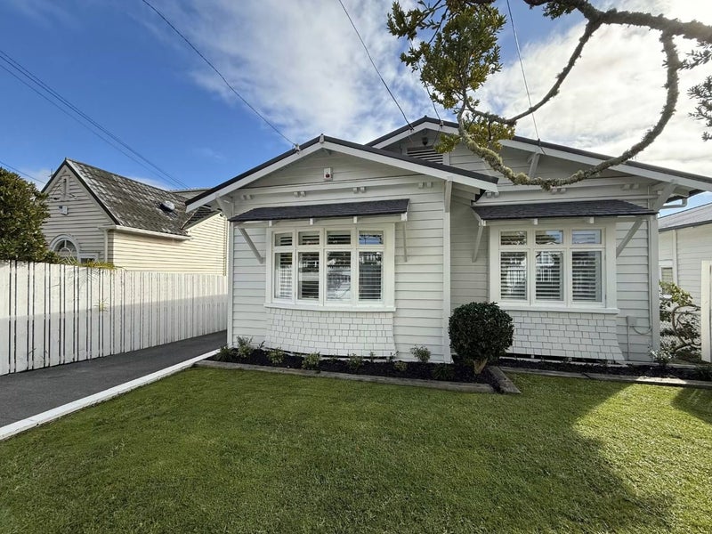 8 Cumberland Avenue, Westmere, Auckland - Carousel 1