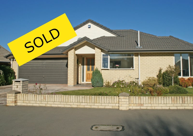 3 Neathwest Avenue, Broomfield, Christchurch - Carousel 19