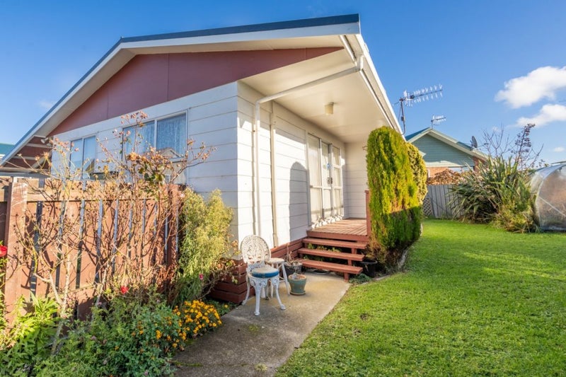 2/102 Teviot Street, Appleby, Invercargill - Carousel 1