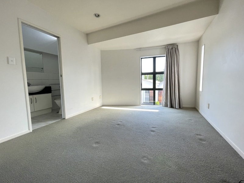 5I Cleveland Road, Parnell, Auckland - Carousel 2