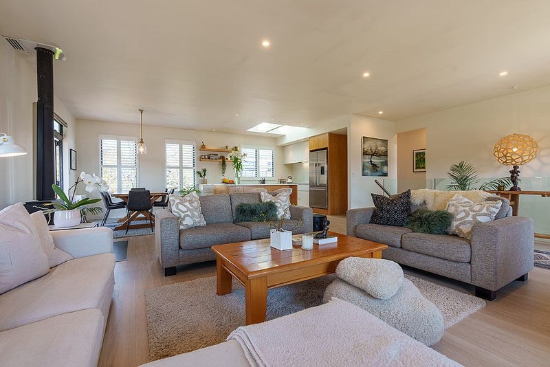 44 Upton Street, Wanaka - Carousel 2