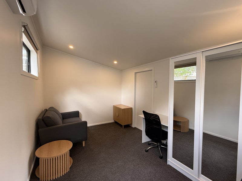 13 Brougham Street, Mount Victoria, Wellington - Carousel 8