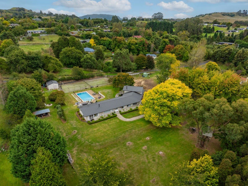 142 Gillespie Place, Taupo - Carousel 31