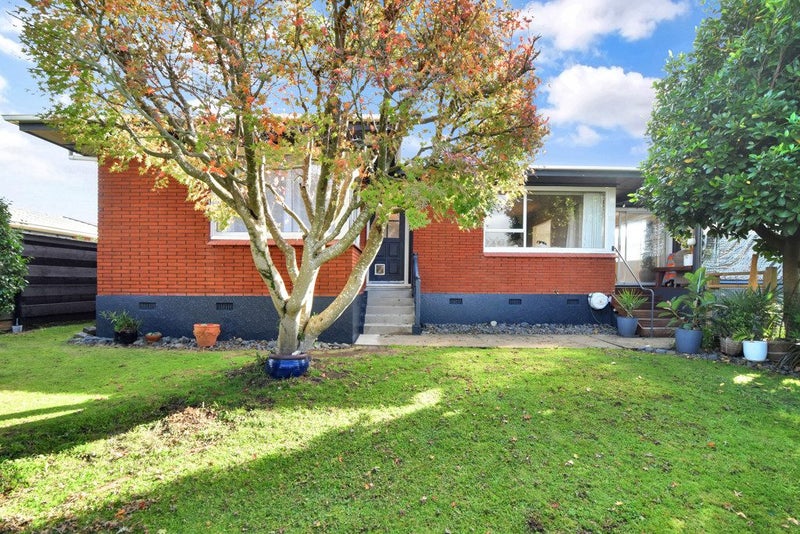23 Whitaker Street, Otumoetai, Tauranga - Carousel 1