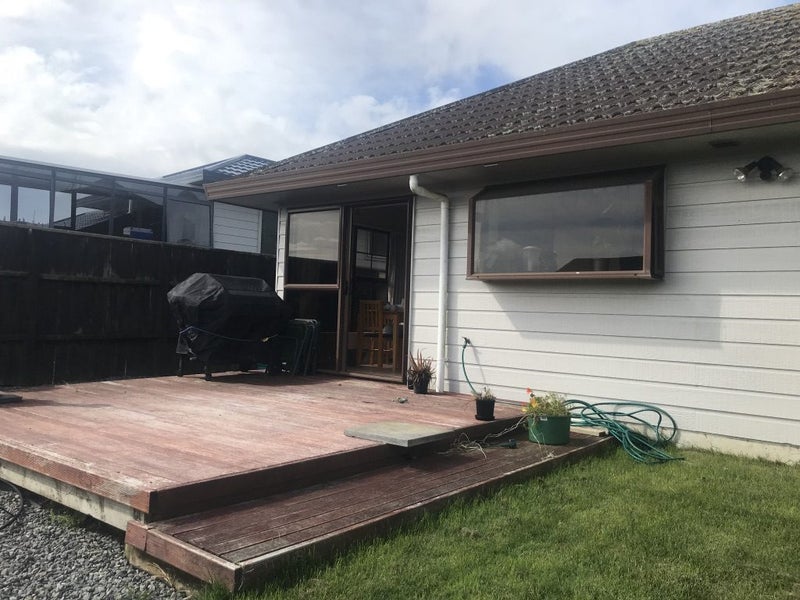 31 Peppertree Lane, Woodridge, Wellington - Carousel 17