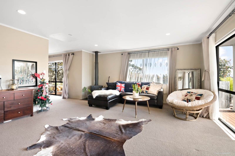 35A TAROKA CLOSE, Pinehill, North Shore City - Carousel 2
