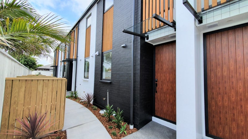 4/17 Eaglehurst Road, Ellerslie, Auckland - Carousel 1