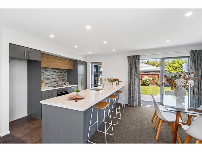 11 Bouler Court, Halswell, Christchurch - Carousel 2