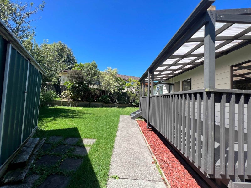 32 West Harbour Drive, West Harbour, Auckland - Carousel 16