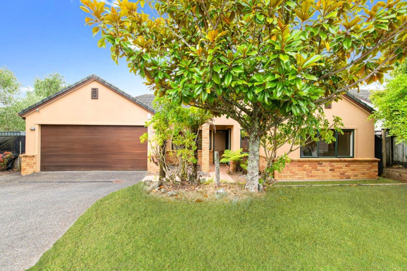 14 Brigham Young Drive, Albany, Auckland - Carousel 1