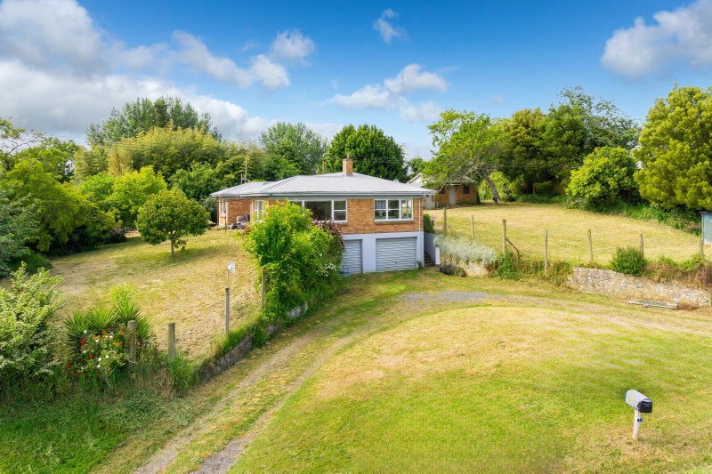 7 Cruickshank Road, Tokanui - Carousel 1