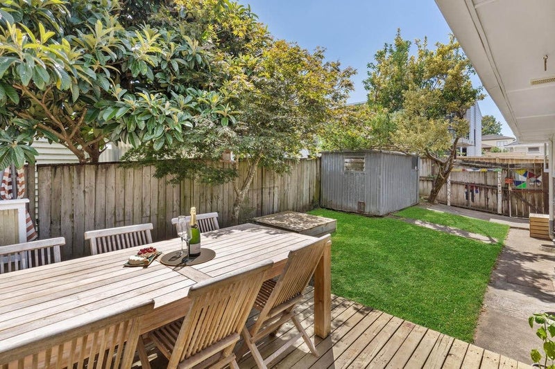 69 Line Road, Glen Innes, Auckland - Carousel 9