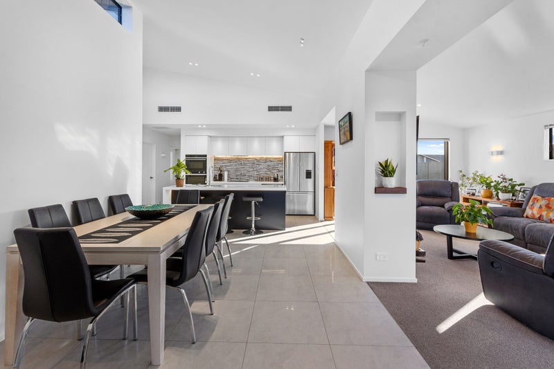 7 Leader Street, Marshland, Christchurch - Carousel 21