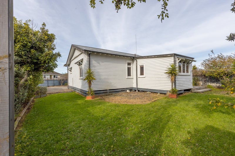 25 Tiller Close, Kelvin Grove, Palmerston North - Carousel 2