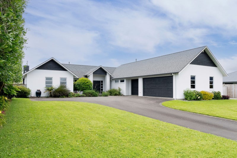 4 Toutouwai Terrace, Levin, Levin - Carousel 1