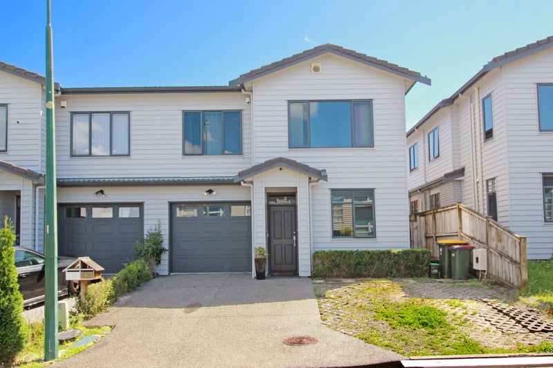 4 Bushpark Place, Flat Bush, Auckland - Carousel 1