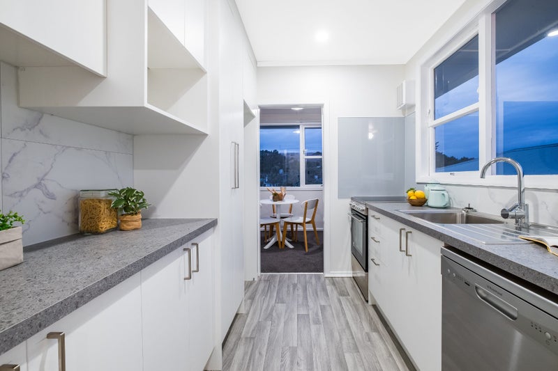 12 Paenui Street, Titahi Bay, Porirua - Carousel 2