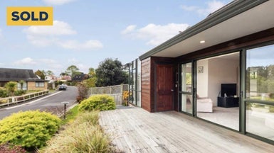 11/18 Williams Road, Hobsonville, Auckland - Carousel 1