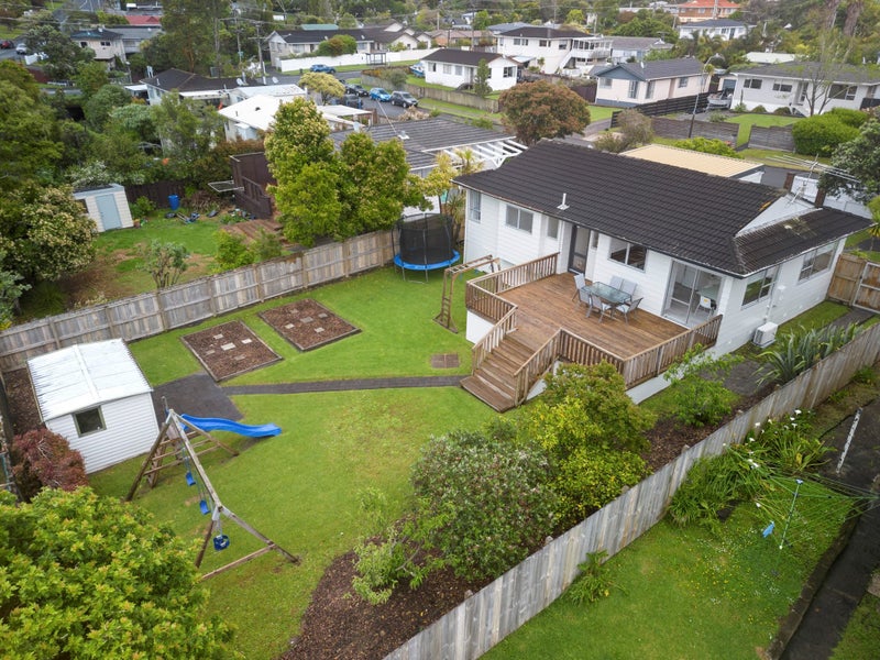 7 Clensmore Place, Torbay, Auckland - Carousel 2