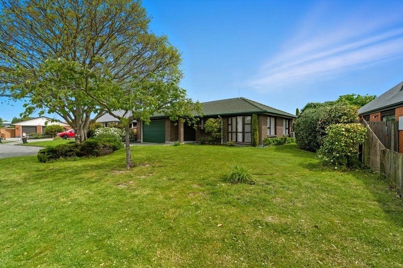 8 Addison Place, Halswell, Christchurch - Carousel 1