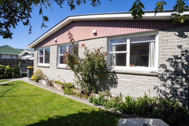 18 Compton Street, Woolston, Christchurch - Carousel 1