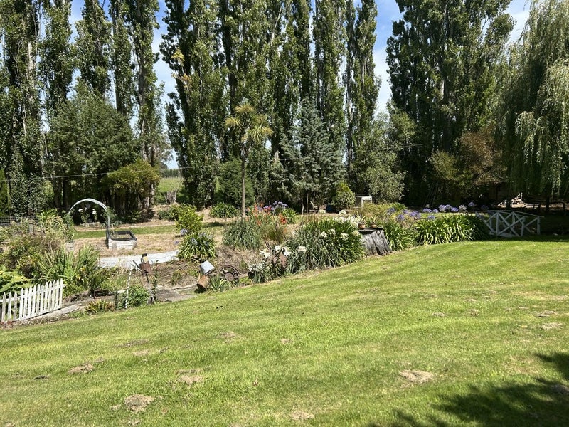 409 Bethels Road, Christchurch - Carousel 13