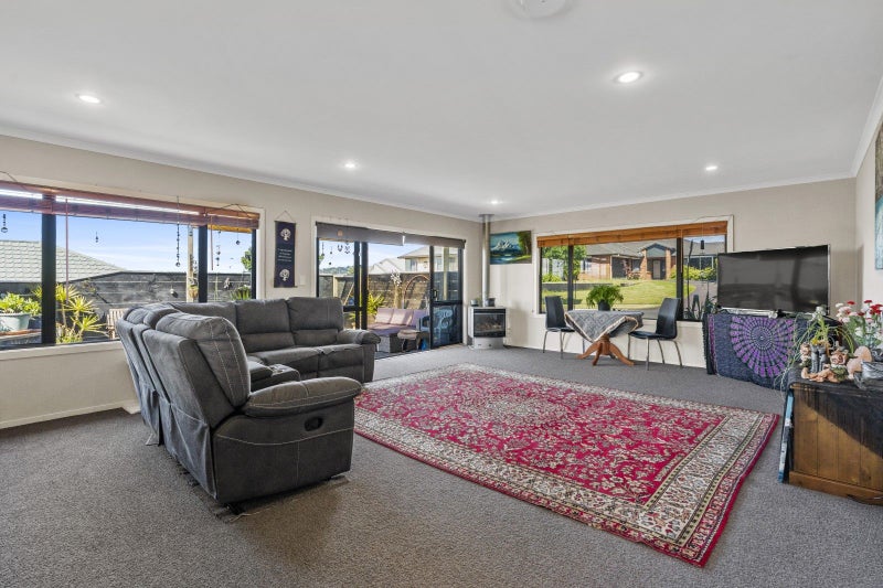 1/20 The Grove, Nukuhau, Taupo - Carousel 2