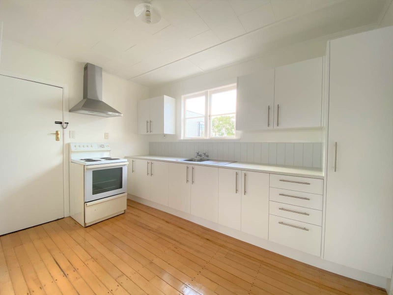 1A Bathurst Road, Mount Eden, Auckland - Carousel 2