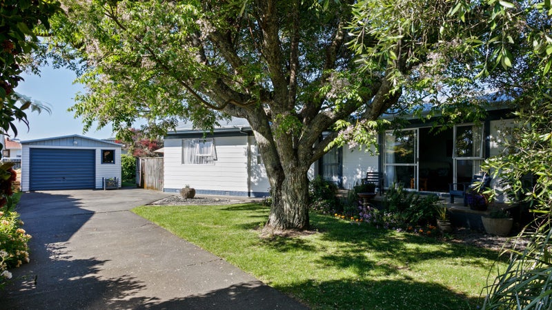 309 Stout Street, Riverdale, Gisborne - Carousel 1