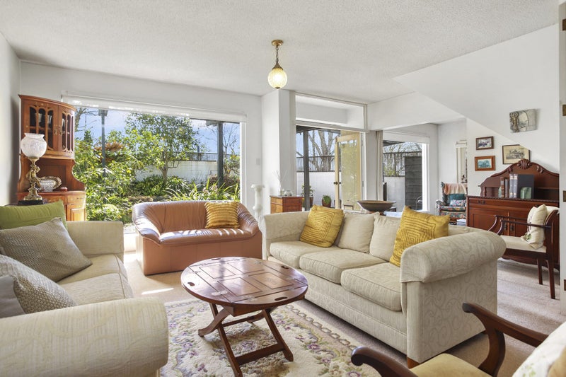 1 Gwilliam Place, Freemans Bay, Auckland - Carousel 2