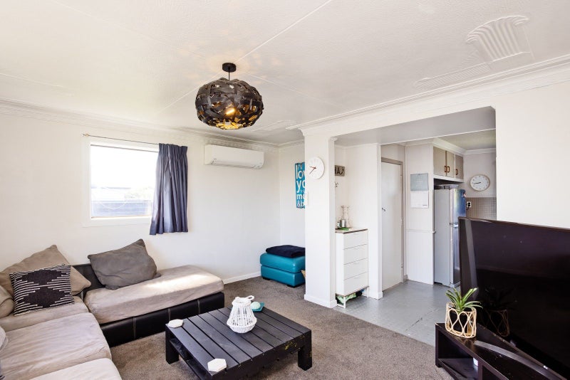 16 Stirrat Street, Kingswell, Invercargill - Carousel 2