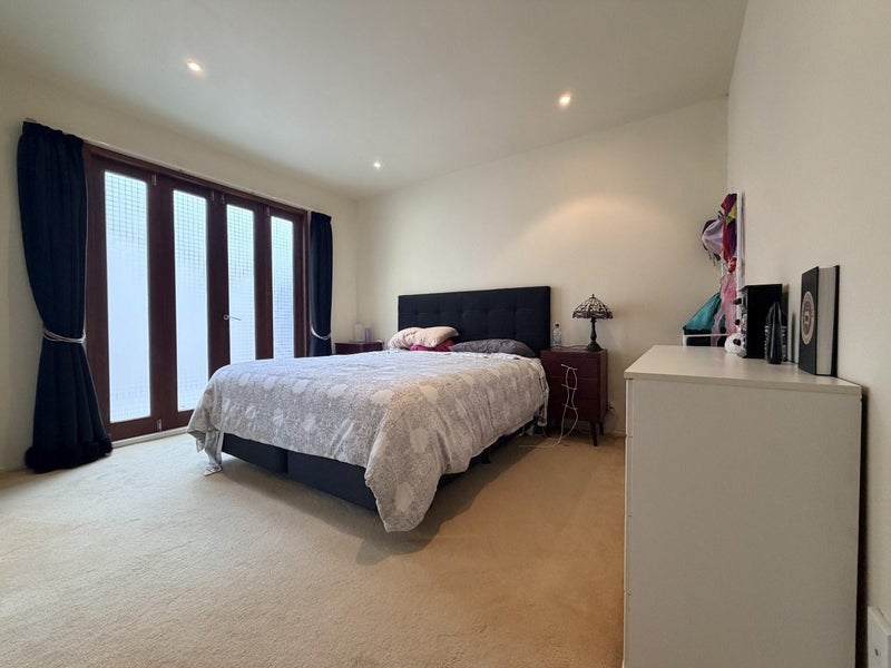 7G Austin Street, Mount Victoria, Wellington - Carousel 2